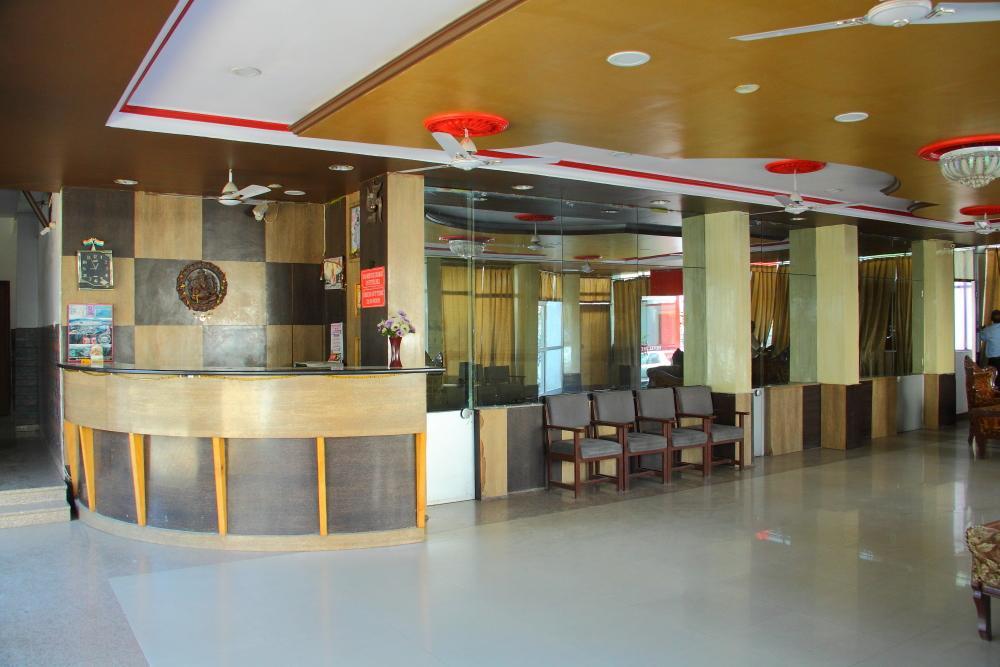 Hotel Deep Palace Near Bus Stand Udaipole Udaipur Exterior photo